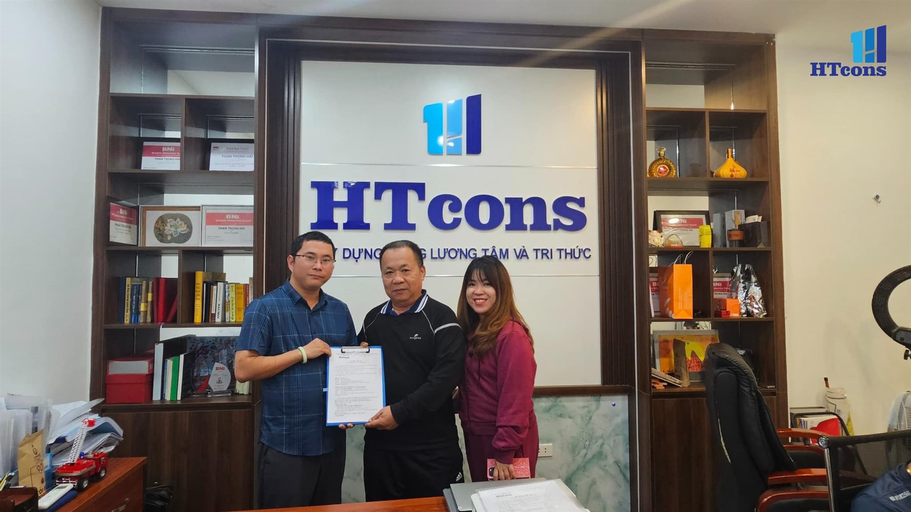 Niềm vui nhân đôi: 30 phút chốt ngay hợp đồng