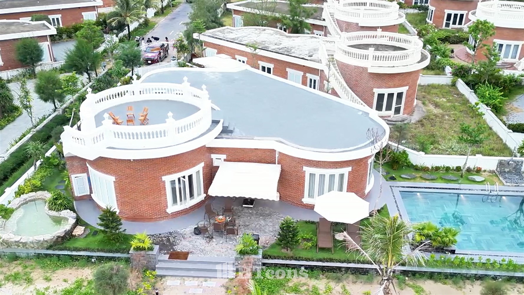 BÀN GIAO VILLA NGHỈ DƯỠNG VEN BIỂN TẠI KHU ĐÔ THỊ HOA TIÊN - HÀ TĨNH