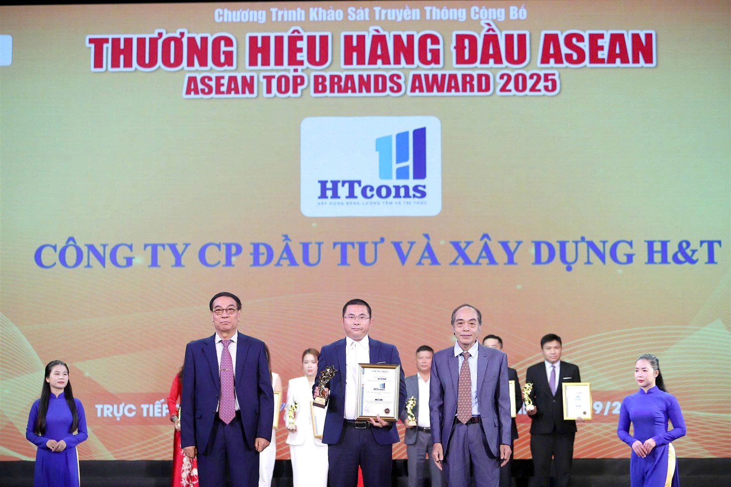 HTCOSNS - TOP 10 CÔNG TY THIẾT KẾ VÀ THI CÔNG KIẾN TRÚC NỘI THẤT UY TÍN HÀNG ĐẦU ASEAN 2025