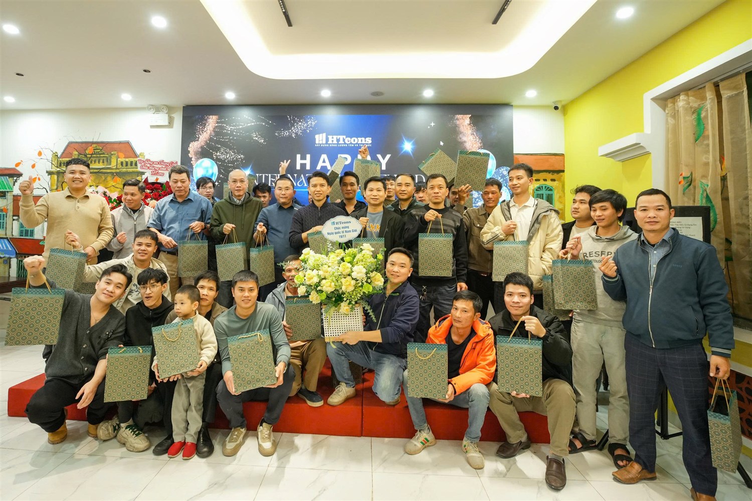 ĐÊM TIỆC ẤM ÁP MỪNG SINH NHẬT HTCONS 7 TUỔI & QUỐC TẾ ĐÀN ÔNG 19/11