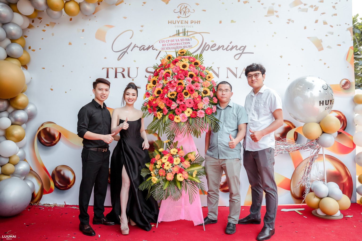 Thẩm Mỹ Viện Huyền Phi 