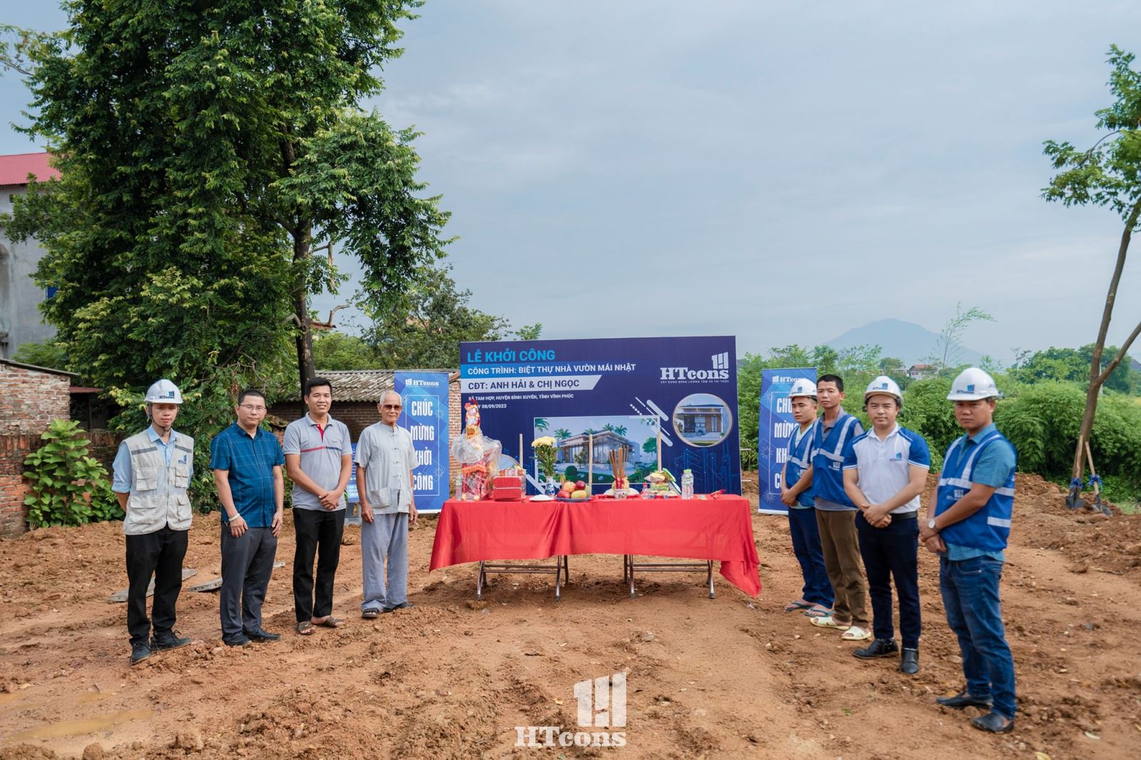 khởi công bt nhà vườn anh Hải