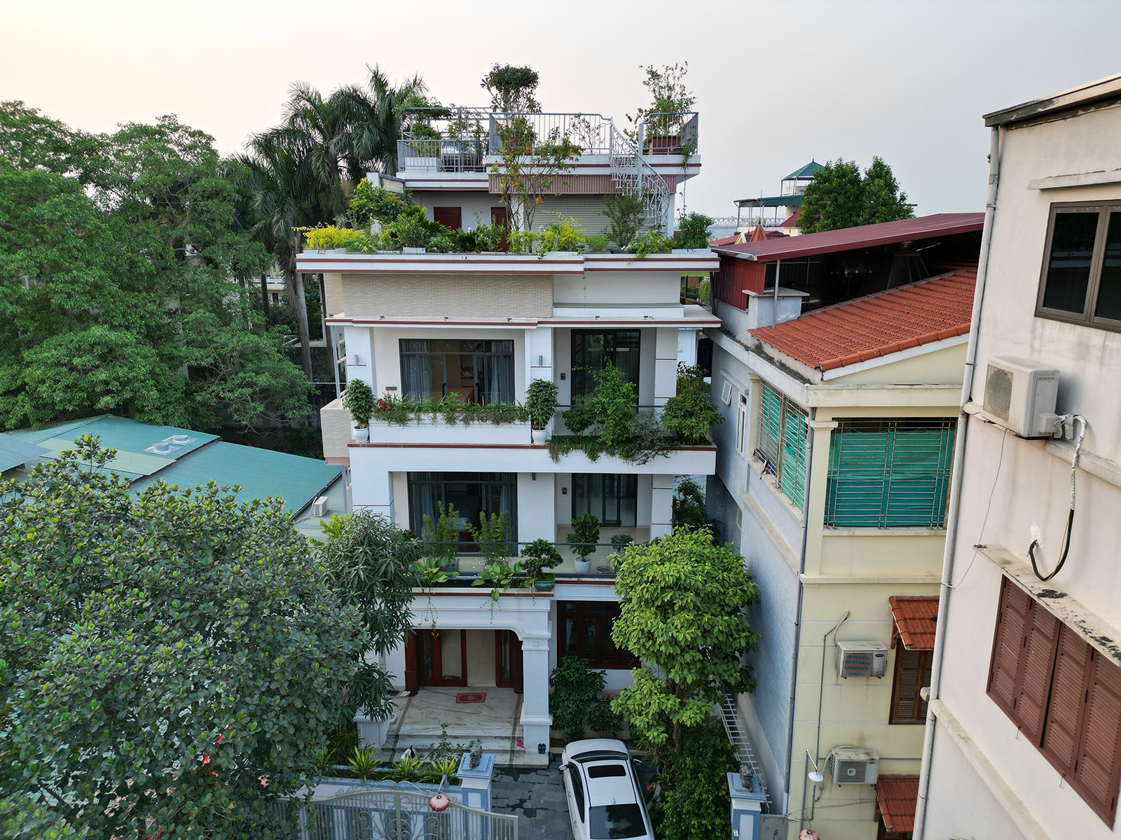 Anh Tuyến Hồ Tây 2