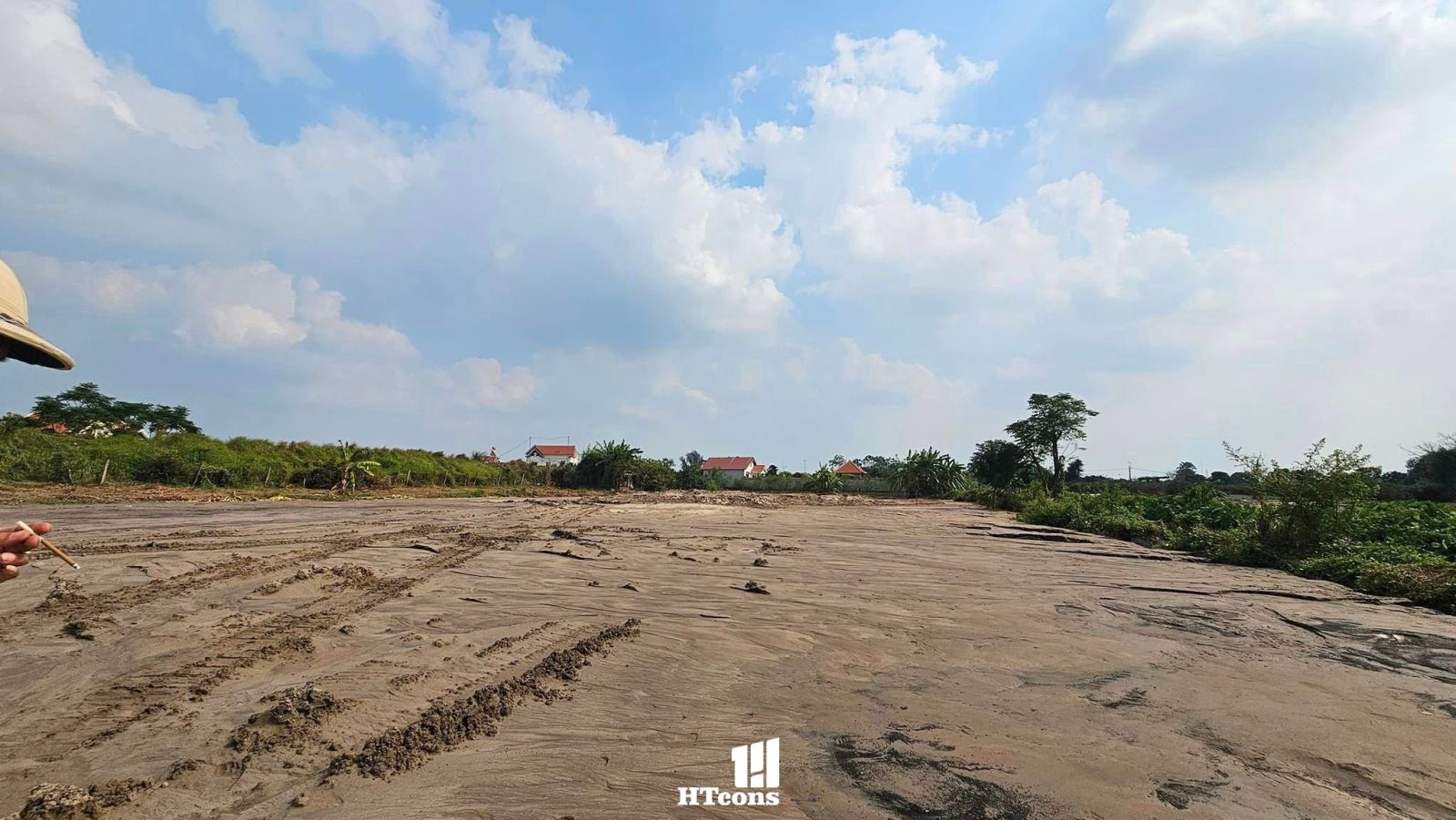 khu đất rộng lớn