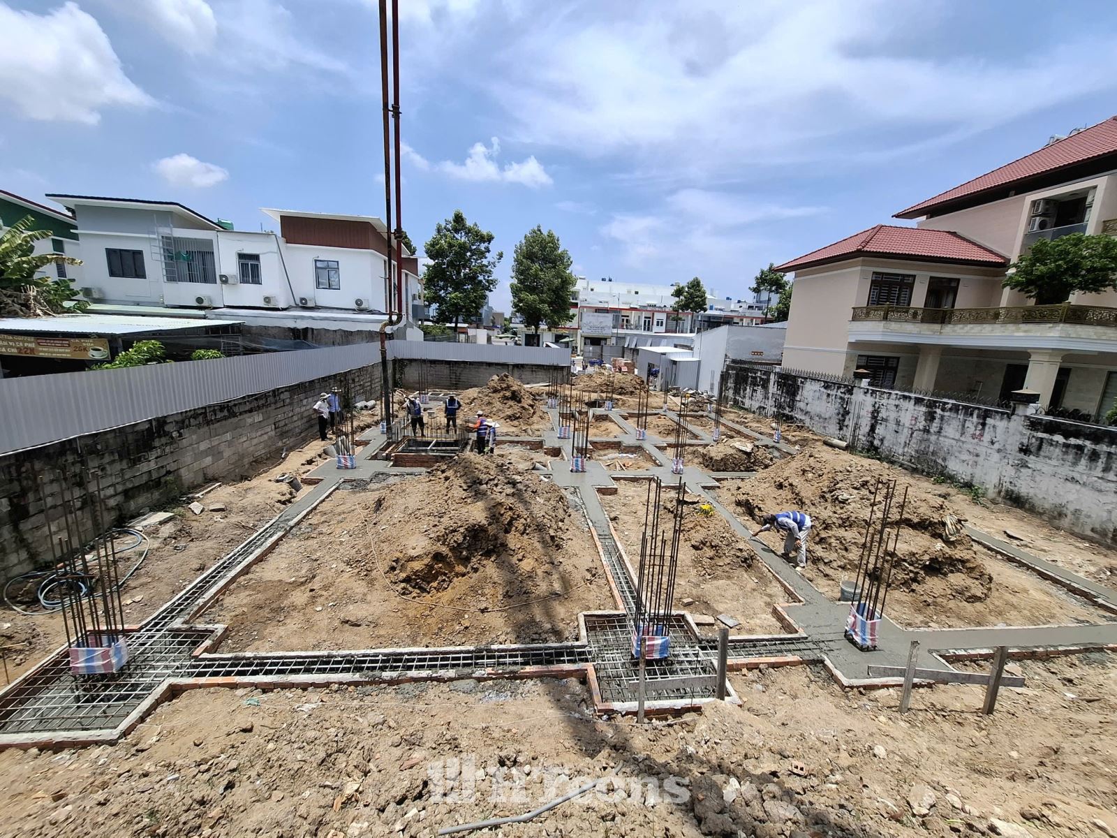 đổ bê tông móng dự án Nhàn Villa