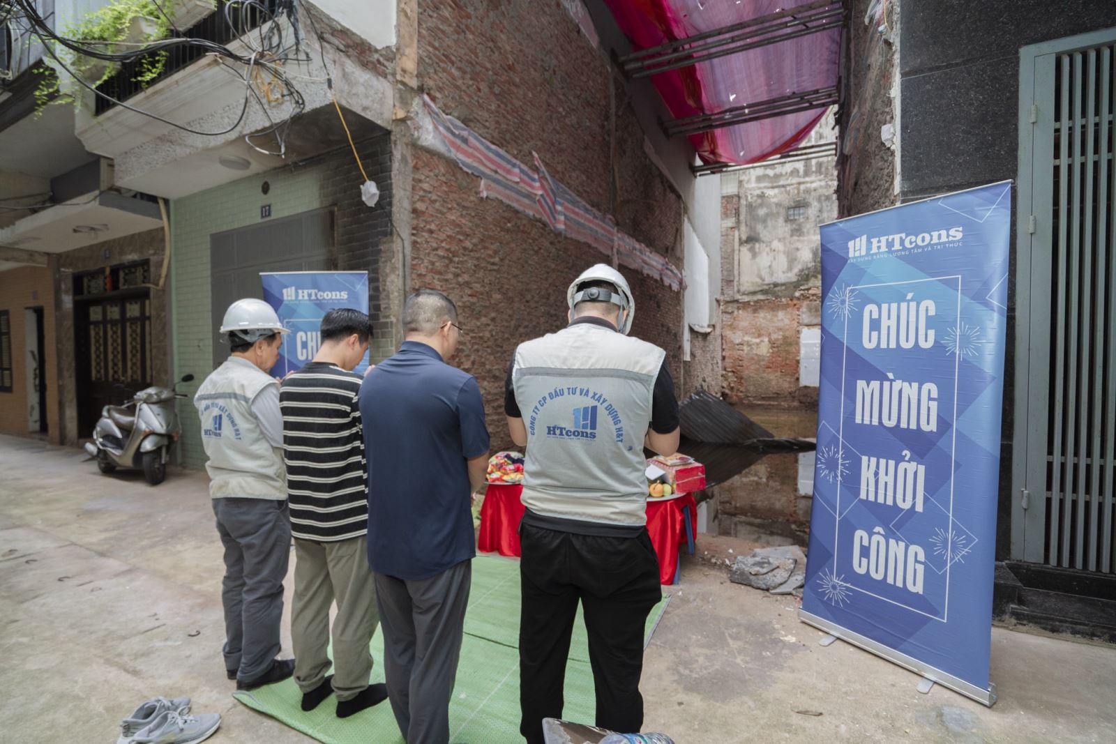 khởi công nhà anh Văn 3