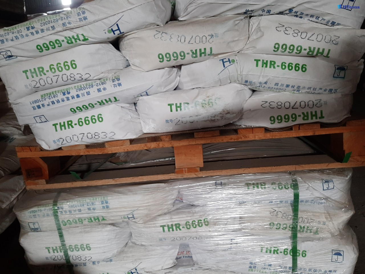 Bột titan để ốp đá chiếu nghỉ cầu thang