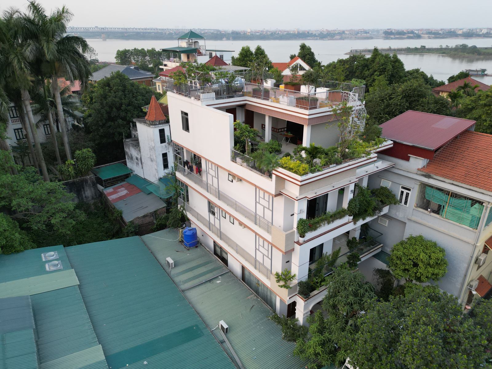 hình ảnh hoàn thiệt biệt thự anh Tuyến 2