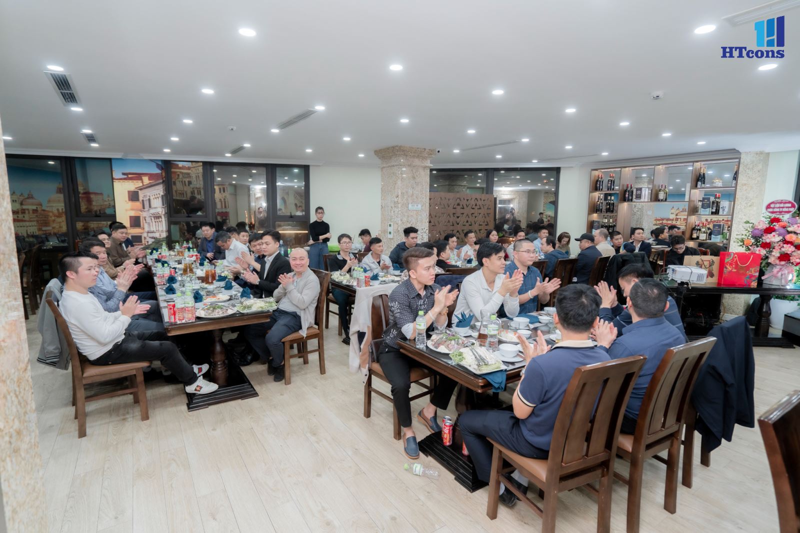 tất niên 2023 4
