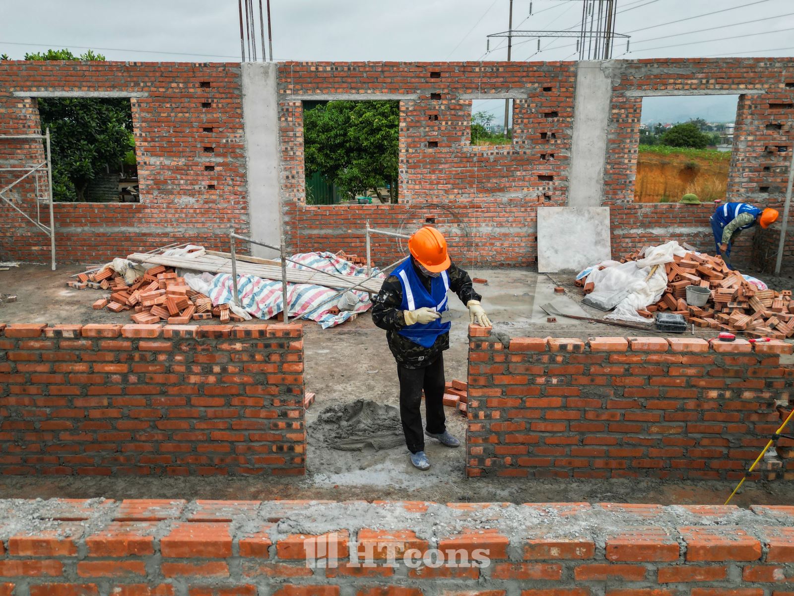 Xây tường tầng 2
