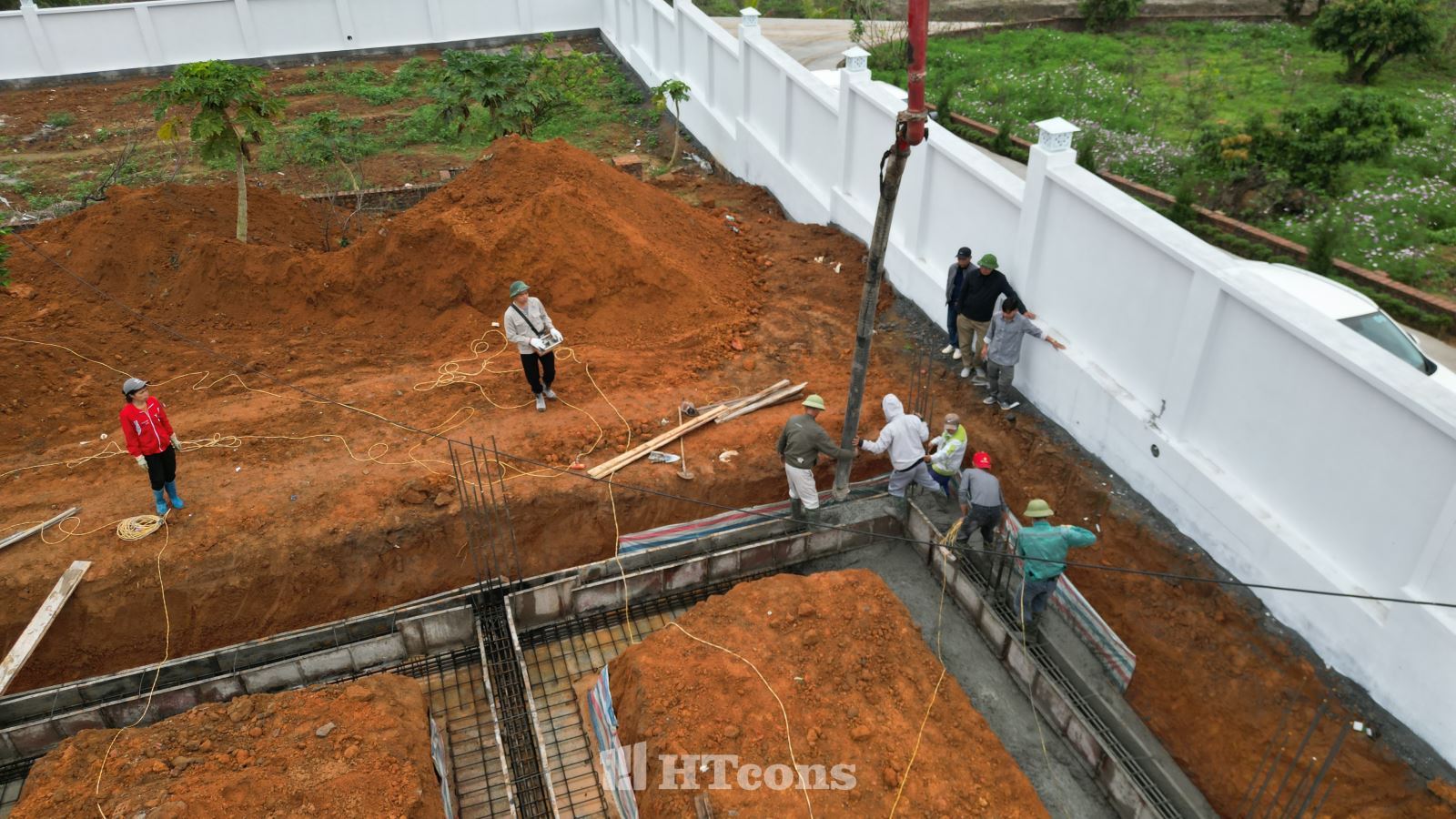 Đổ móng dự án Trung tâm chăm sóc người già tự nguyện