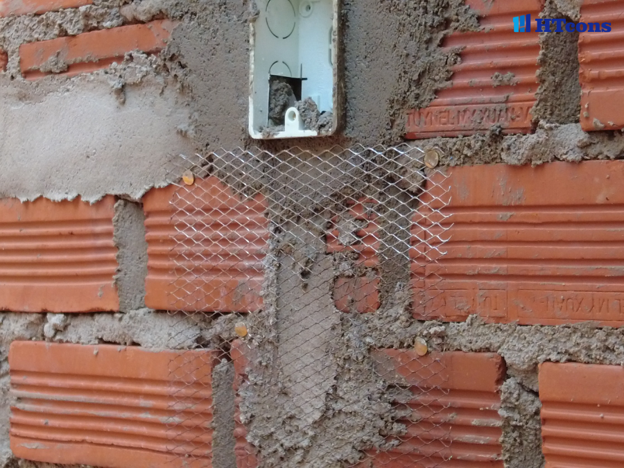 Khắc phục vết nứt tường nhà bằng lưới chống nứt