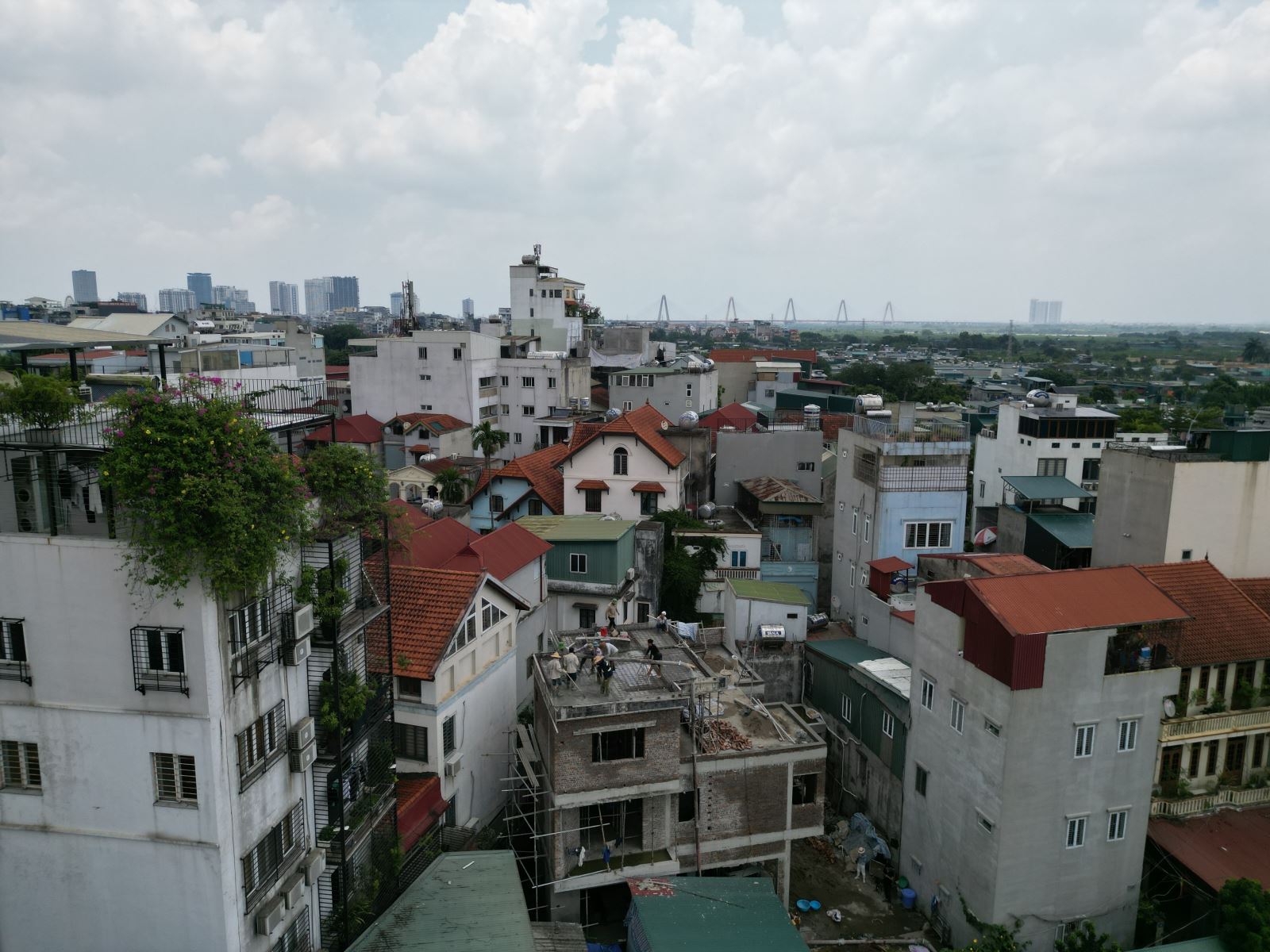 hình ảnh thi công biệt thự anh Hiếu 3
