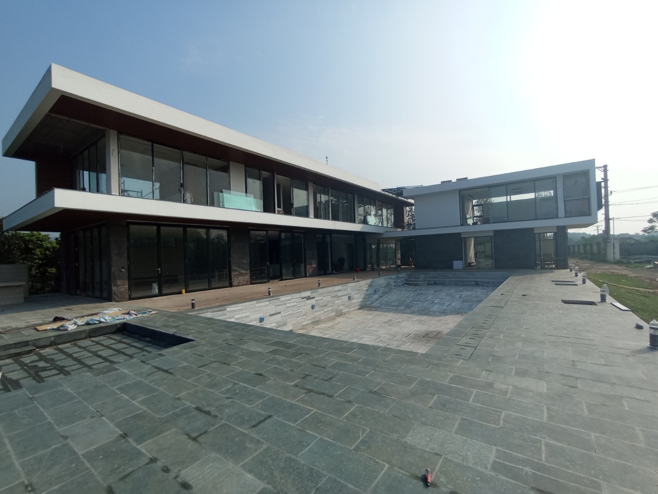 ảnh thi cồn dự án villa Lương Sơn Hòa Bình 