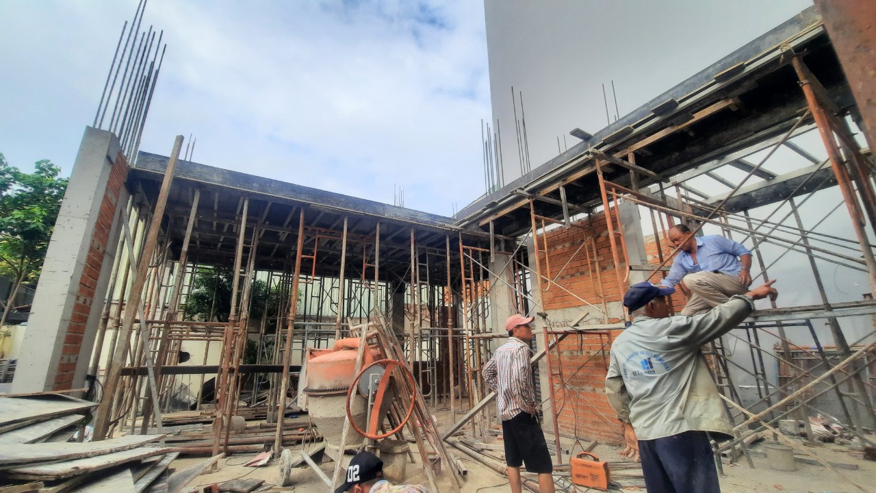 Thi công biệt thự gia đình chị Vy 6